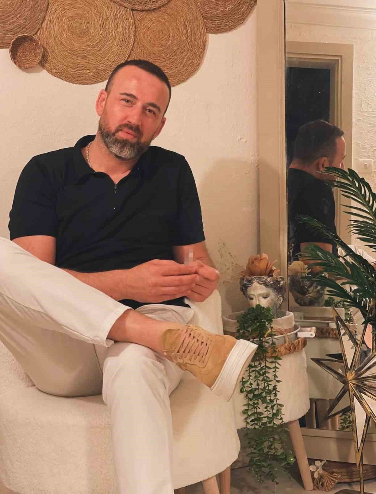 Kocaeli’nin Kartepe ilçesinde Sapancaspor’un eski başkanlarından iş adamı Fatih Balkaya,