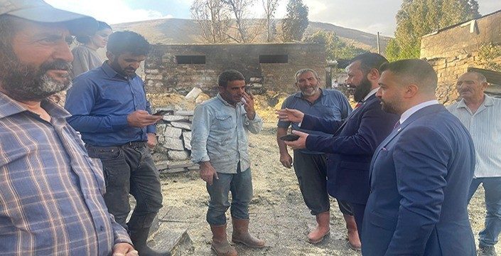 Yeniden Refah Partisi MKYK üyesi Sadık Çat teşkilat mensupları ile