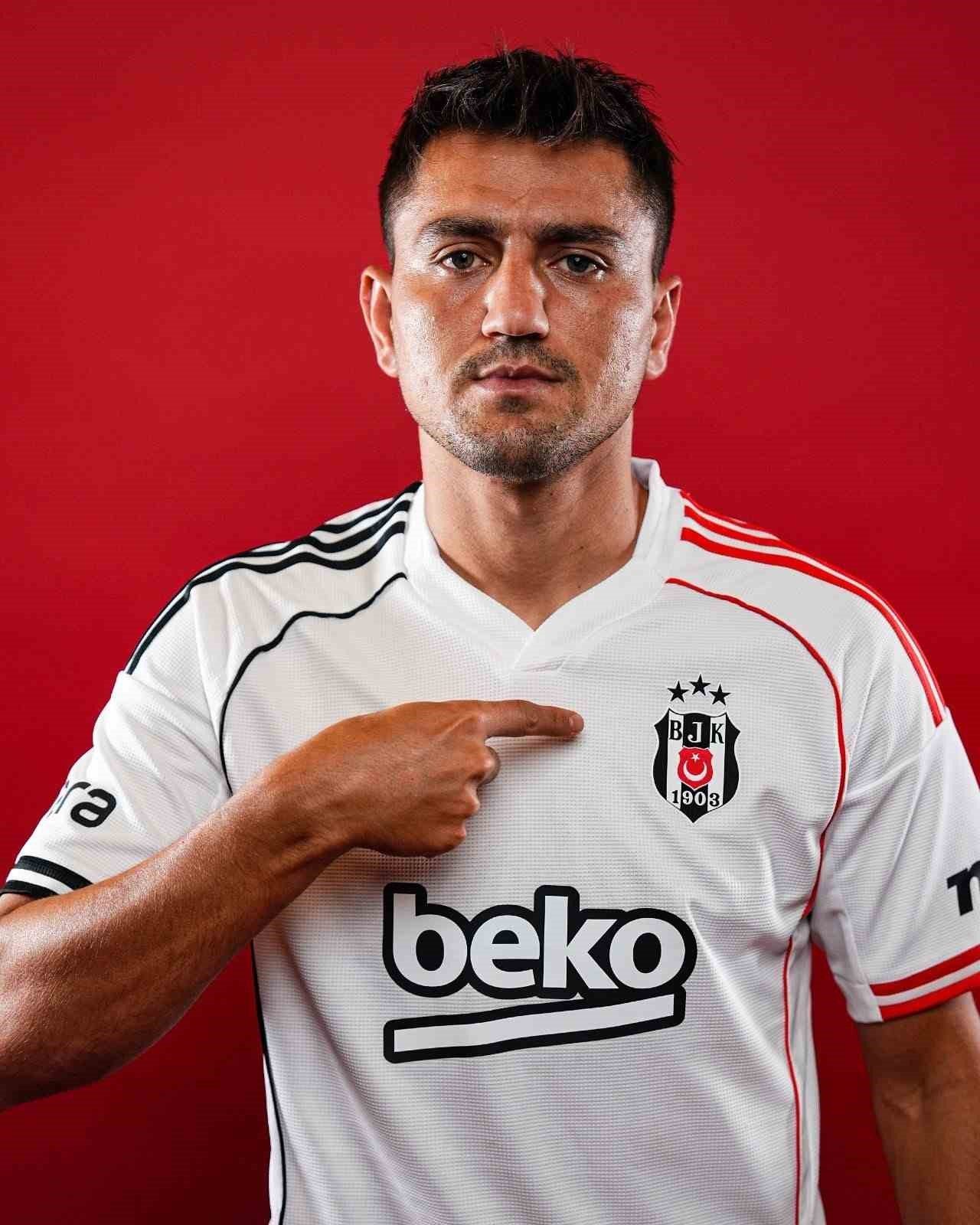 Beşiktaş’ın yeni transferi Cengiz Ünder, bir an önce siyah-beyazlı formayla