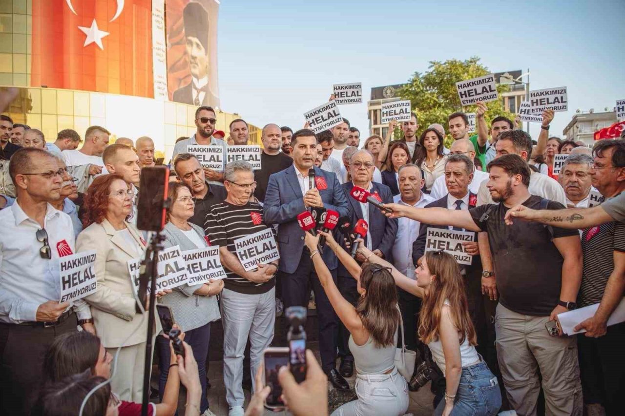 Aydın Büyükşehir Belediyesi’nde olaylı geçen ve ertelenen meclis toplantısının ardından