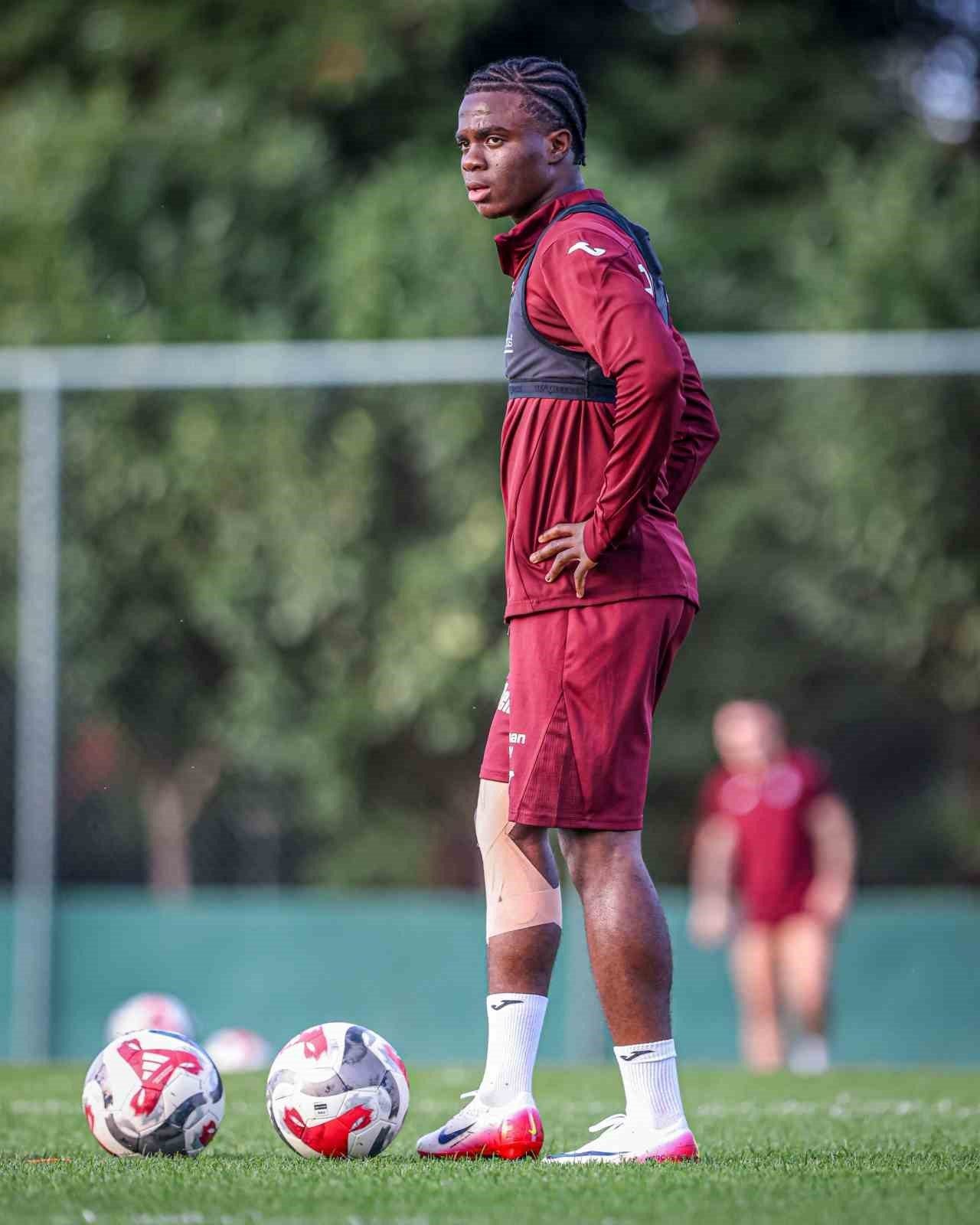 Trabzonspor’un yeni transferlerinden Christ Inao Oulai, ilk kez forma giydiği