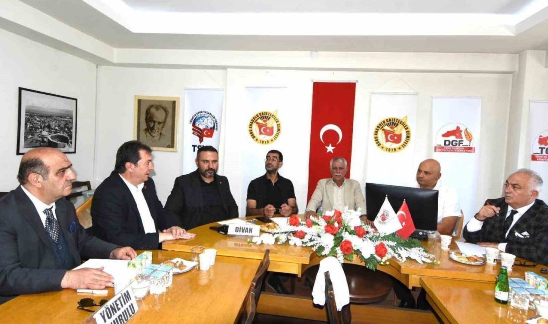 Doğu Anadolu Gazeteciler Federasyonu yeni yönetim kurulunda görev bölümü yapıldı.