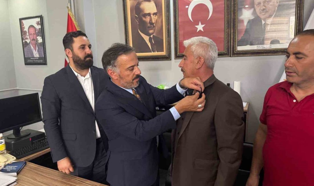 Diyarbakır’ın İYİ Parti Eğil ilçe başkanı ve yönetimi, istifa ederek