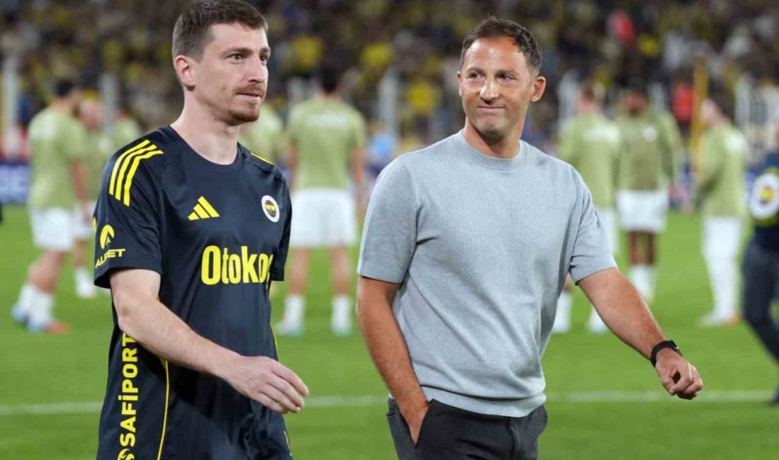 Fenerbahçe Teknik Direktörü Domenico Tedesco, Alanyaspor karşılaşmasında Trendyol Süper Lig’de