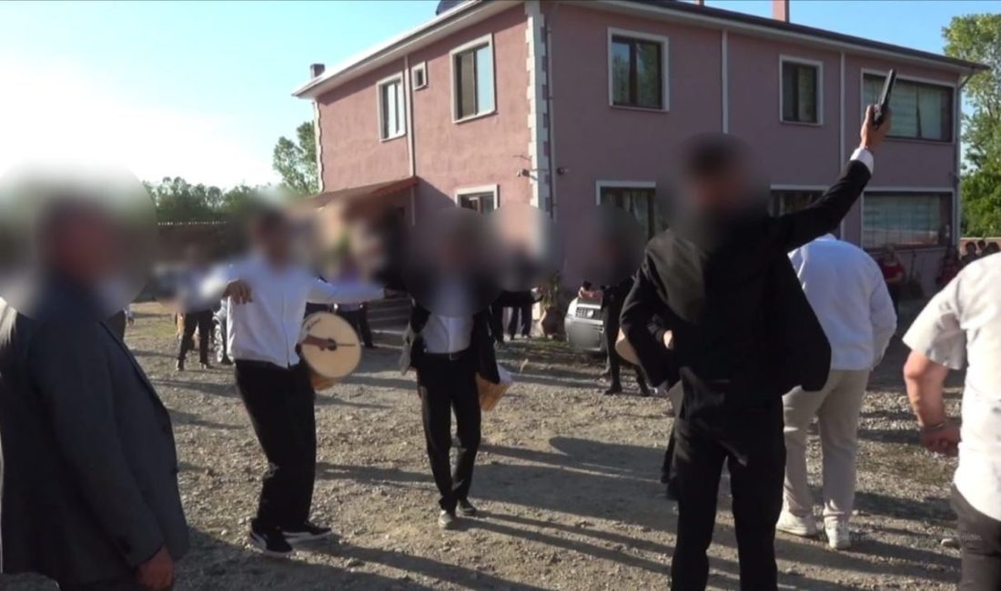 Kastamonu’da düğünde havaya silahla ateş açılması neticesinde 1 kişinin yaralanmasıyla