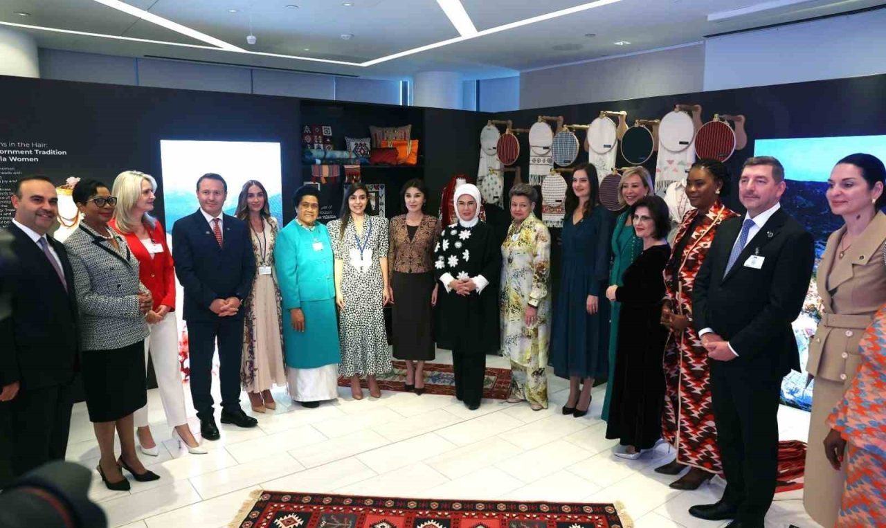 Kuzeydoğu Anadolu’nun kadim el sanatı ehram dokuması, New York Türkevi’nde