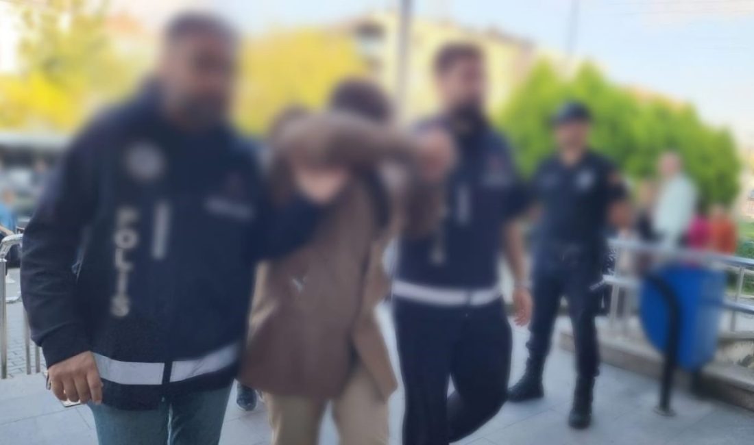 Zonguldak’ın Ereğli ilçesinde narkotik ekiplerinin düzenlediği operasyosyonlarda yakalanan 4 kişi