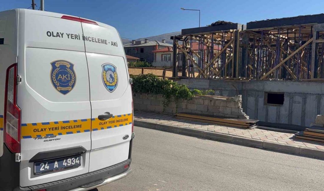 Erzincan’da apartman inşaatından düşen işçi ağır yaralandı. İşçinin hayati tehlikesinin