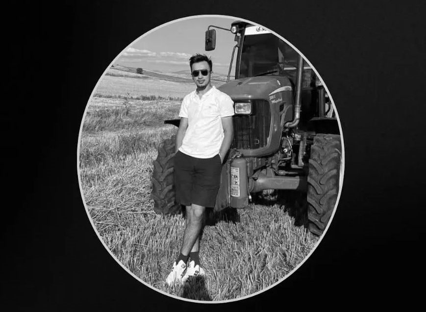 Erzincan’da tırın çarptığı 21 yaşındaki motosikletin sürücüsü hayatını kaybetti. Kaza,