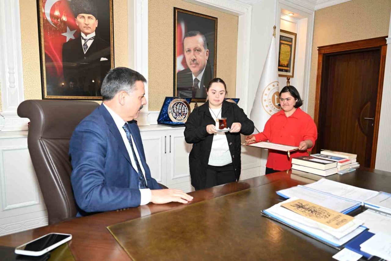 Erzurum Valiliği’nde yürek ısıtan farkındalık uygulaması takdir topladı. Çağla Okyay