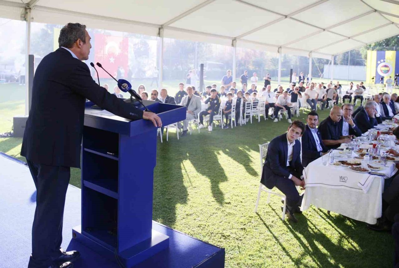 Fenerbahçe’nin tesisleşme çalışmaları kapsamında Maltepe’de inşaatına başlanan Fenerbahçe Futbol Akademisi