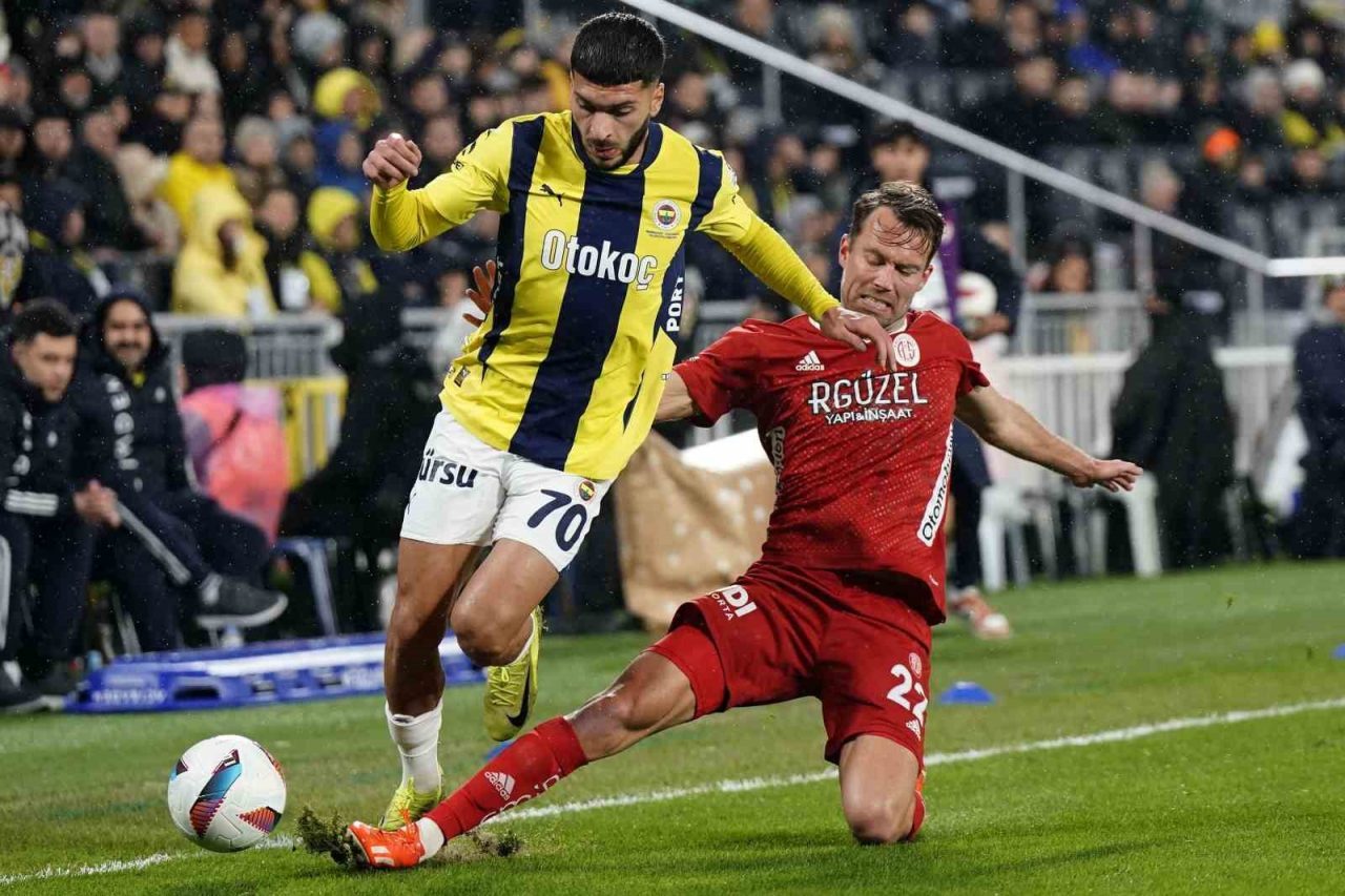 Fenerbahçe, Trendyol Süper Lig’in 7. haftasında yarın evinde oynayacağı Antalyaspor