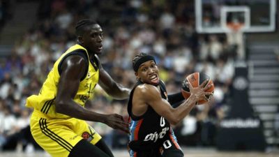 Fenerbahçe Erkek Basketbol Takımı, Angola Milli Takımı formasıyla sakatlık yaşayan