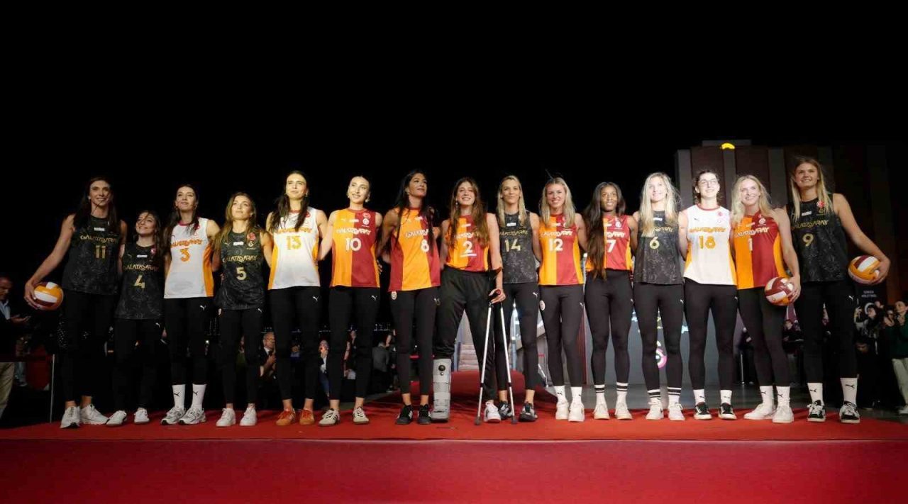 Galatasaray Spor Kulübü’nün, kadın ve erkek voleybol, kadın ve erkek