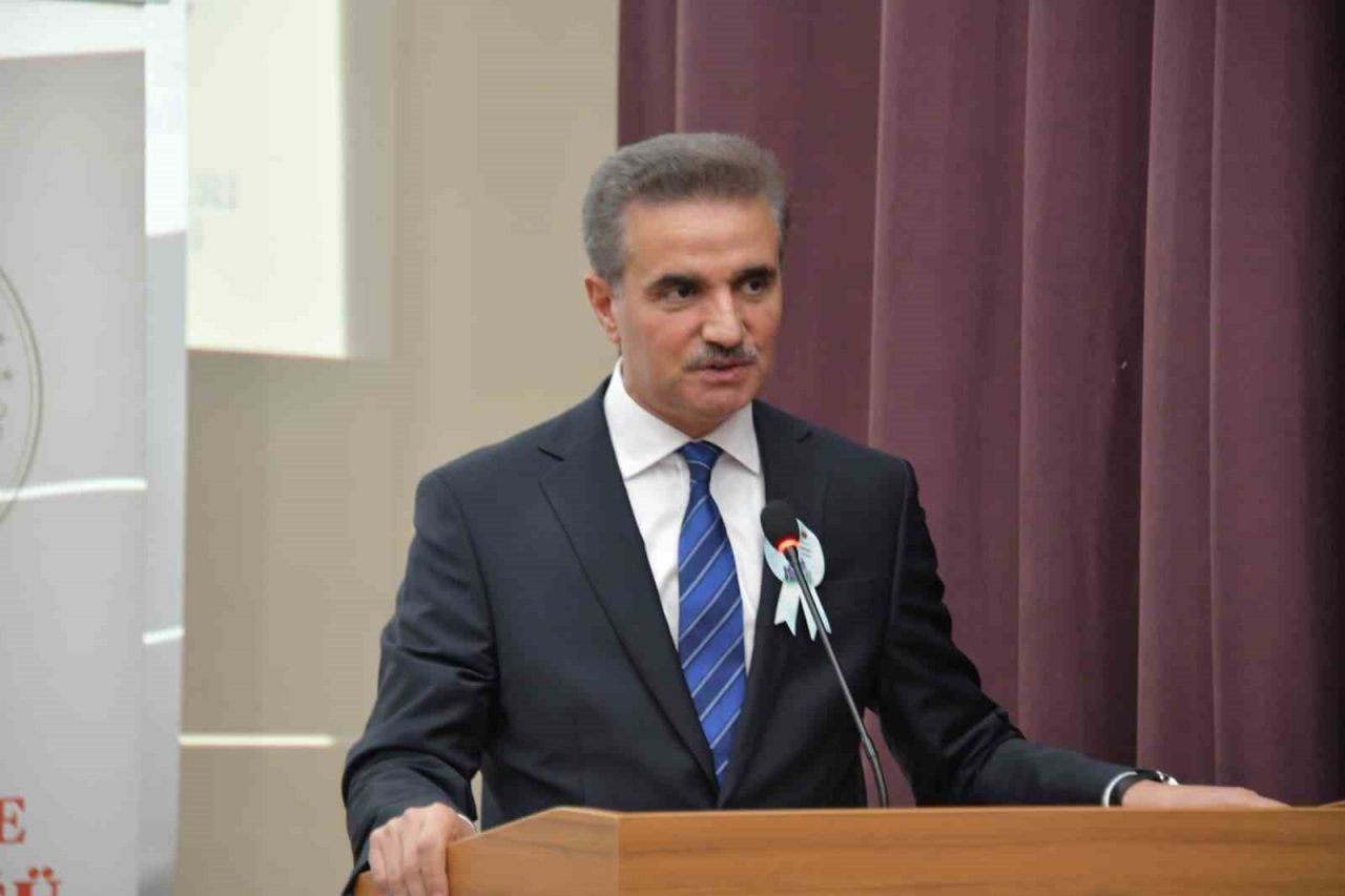 Gümüşhane İl Müftülüğü tarafından Mevlid-i Nebi Haftası dolayısıyla ’Hz. Peygamber