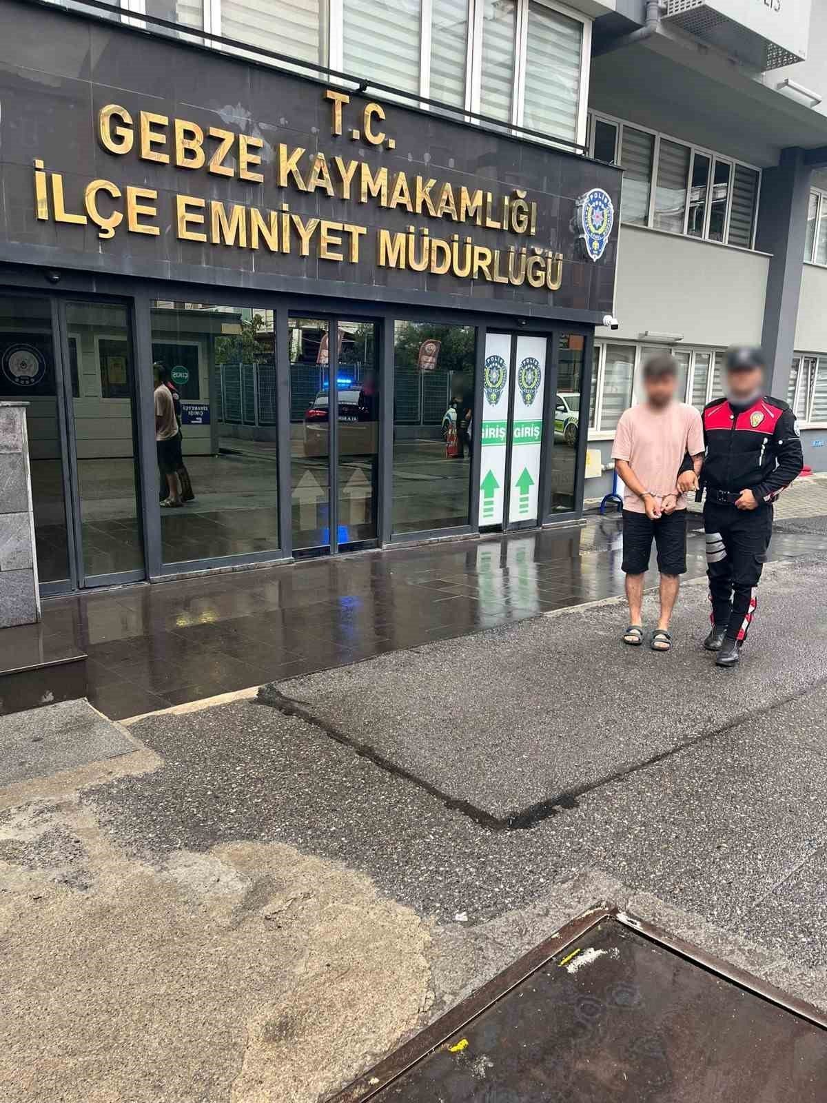 Kocaeli’de hakkında hırsızlık suçundan kesinleşmiş hapis cezası bulunan şahıs, polis