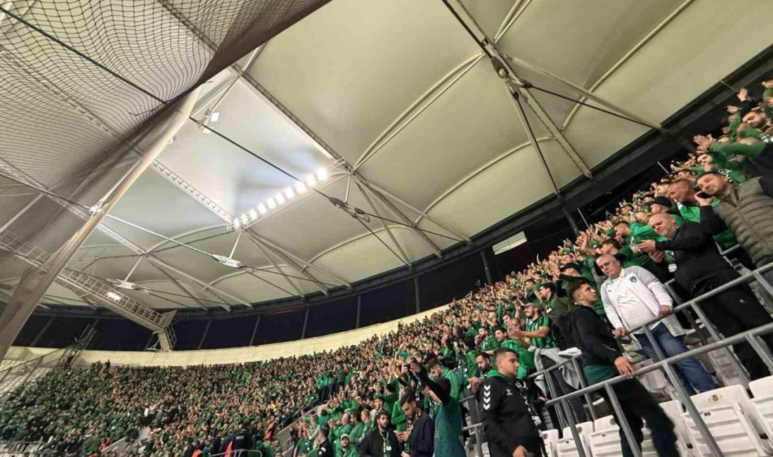 Trendyol Süper Lig’in 7. haftasında Beşiktaş’a mağlup olan Kocaelispor’da taraftar