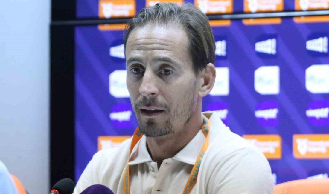 Alanyaspor Teknik Direktörü Joao Pereira, Galatasaray maçının ardından yaptığı açıklamada,