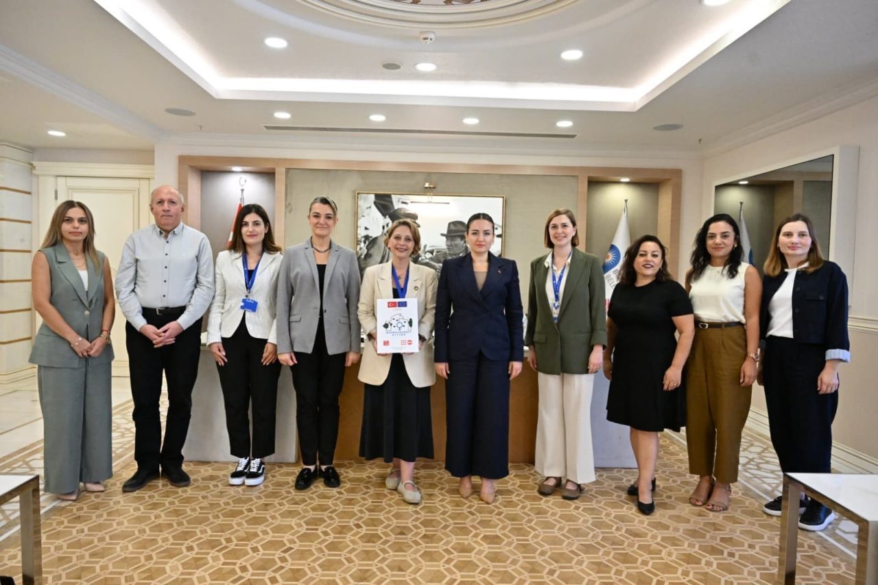 Antalya Büyükşehir Belediyesi, Birleşmiş Milletler Nüfus Fonu UNFPA’nin yürütücülüğünde Türkiye