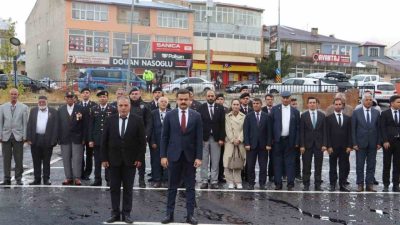 19 Eylül Gaziler Günü Karayazı’da kutlandı. İlçe Kaymakamı Onur Titiz,