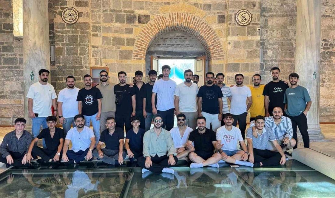 Trabzon ile kardeş şehir olan Hakkari’nin Şemdinli ilçesinden Trabzon’a gelen