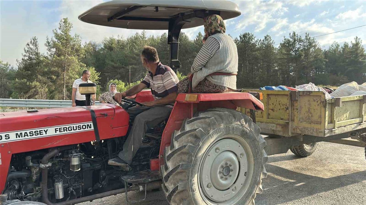 Kastamonu-Karabük sınırında süren iki orman yangını sebebiyle 5 köy tahliye