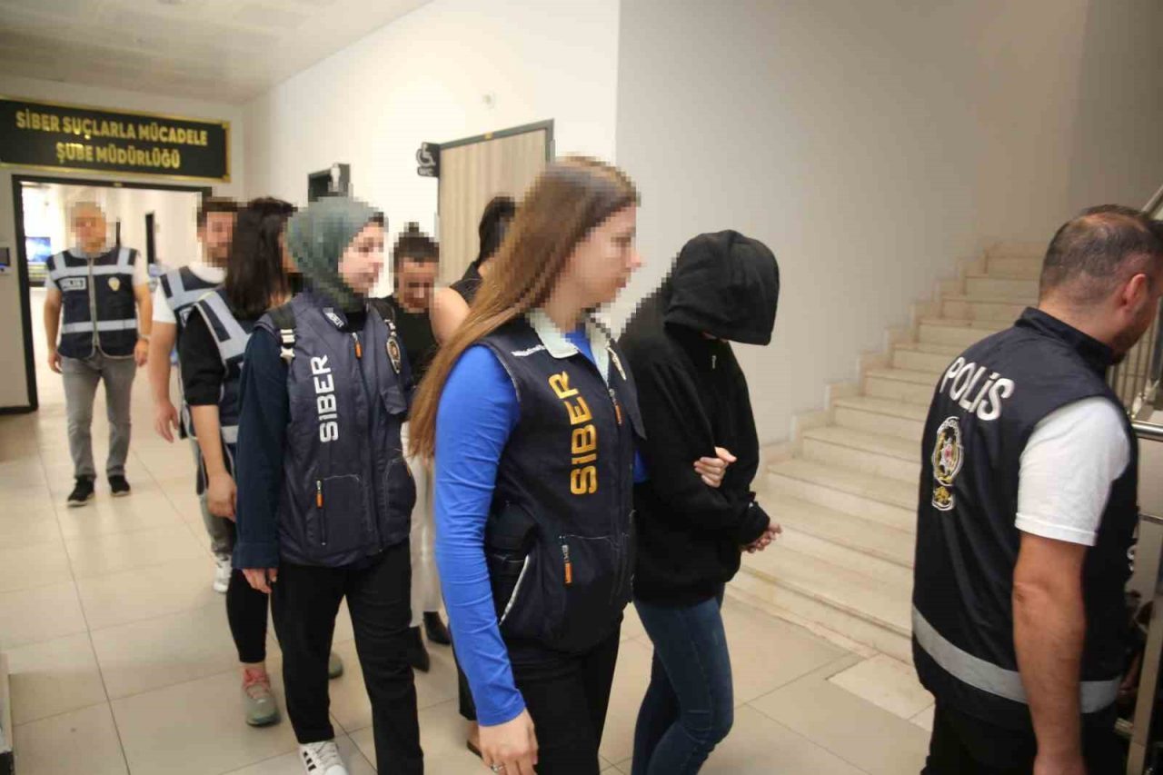 Kocaeli İl Emniyet Müdürlüğü ekipleri, internet sitesi üzerinden sahte ilanlarla