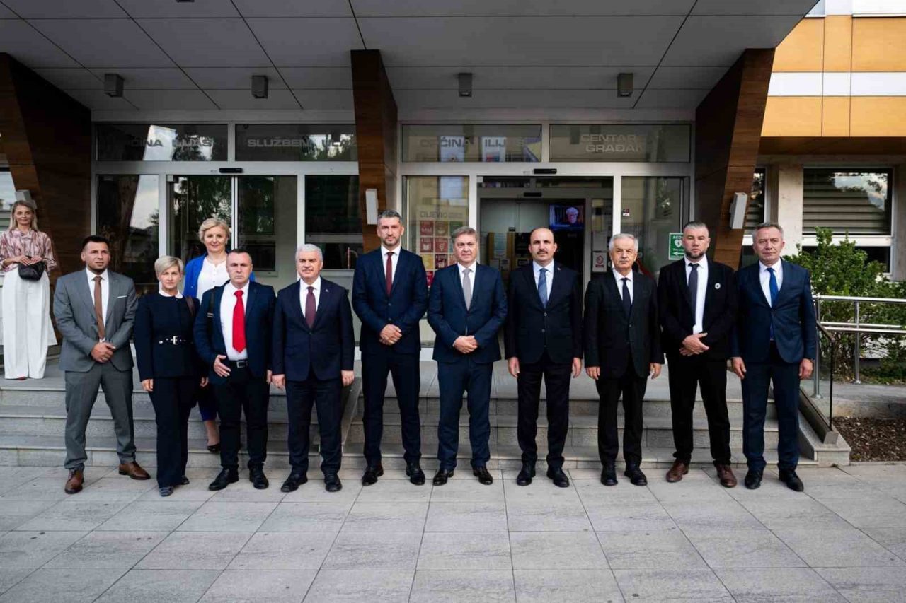 Konya Valisi İbrahim Akın ve Konya Büyükşehir Belediye Başkanı Uğur