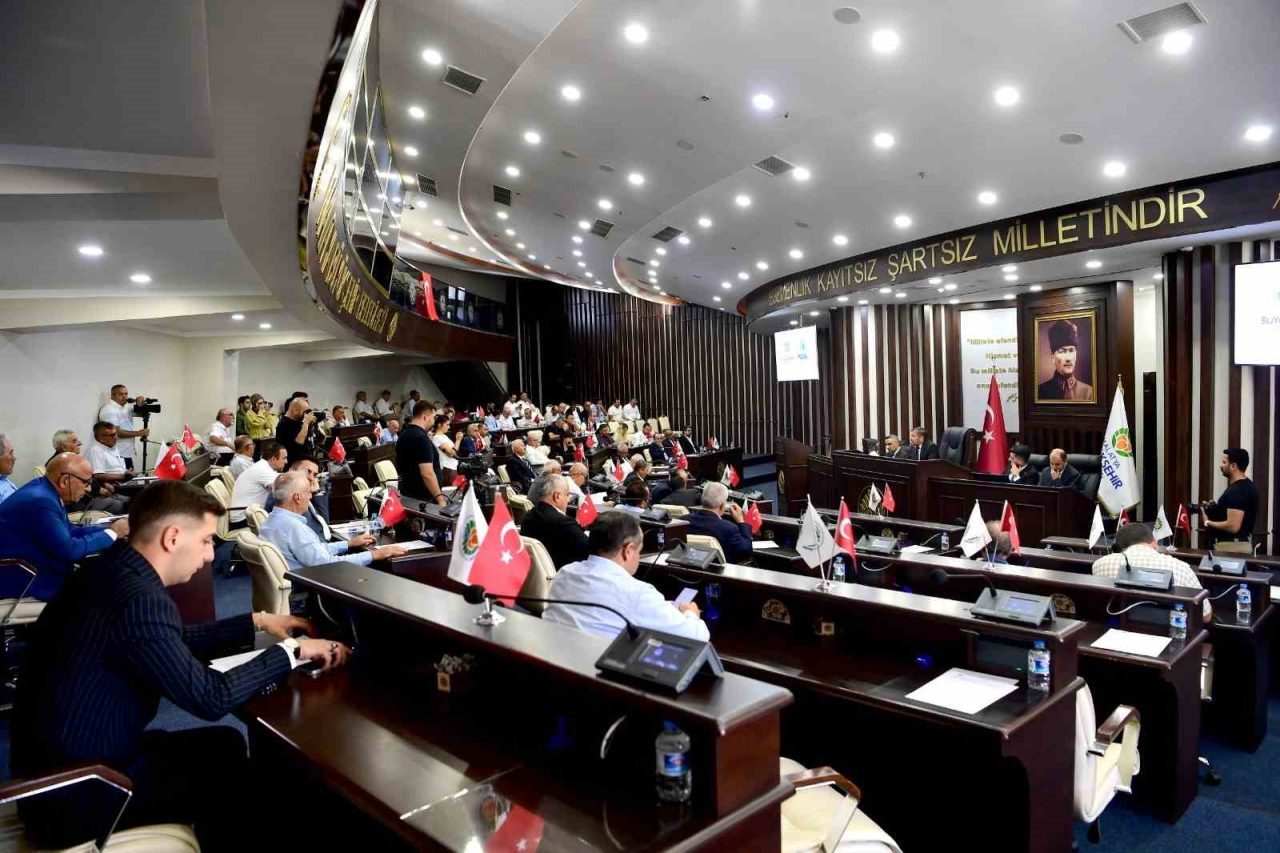 Malatya Büyükşehir Belediye Meclisi Eylül ayı toplantısında, Malatya’daki üniversitelere yeni