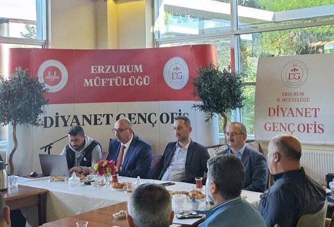 Erzurum’da “Manevi Danışmanlar ve Merkez İlçe Koordinatörleri” toplantısı yapıldı. Diyanet