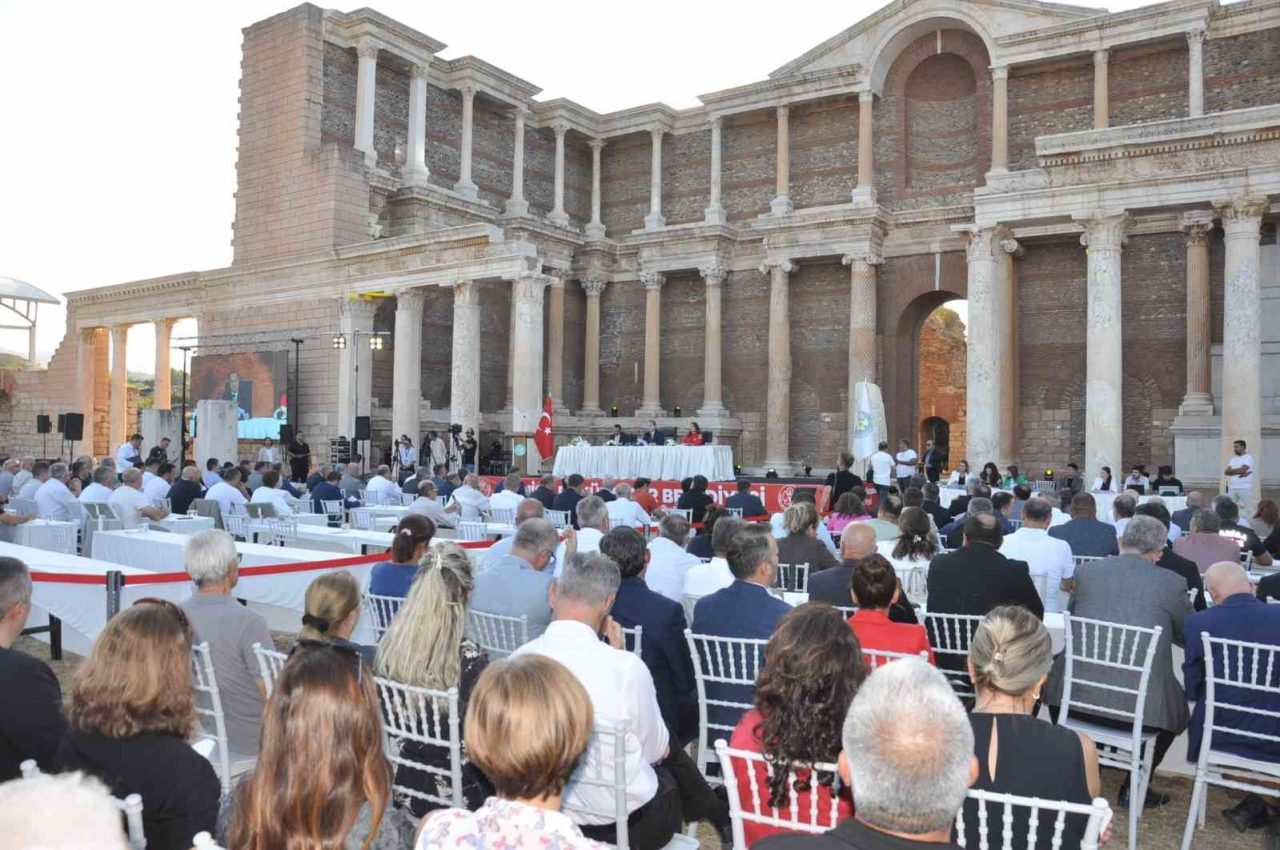 Manisa Büyükşehir Belediye Meclisi Eylül Ayı Olağan toplantısı, binlerce yıllık