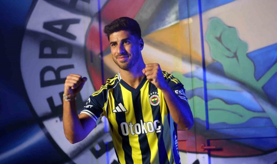 Fenerbahçe, İspanyol futbolcu Marco Asensio ile 3+1 yıllık sözleşme imzaladı.
