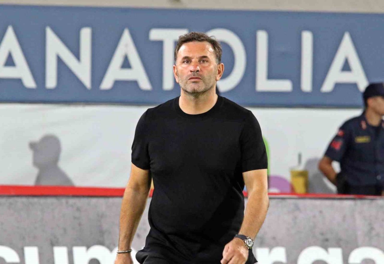 Galatasaray Teknik Direktörü Okan Buruk, Alanyaspor maçının ardından mücadeleyi 1-0