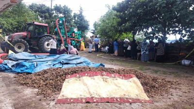Ordu’nun Ünye ilçesinde çıkan silahlı kavgada 2 kişi hayatını kaybetti.