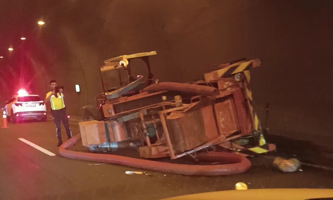 Ordu’da fındık patozunun tünelde devrilmesi sonucu meydana gelen kazada sürücü