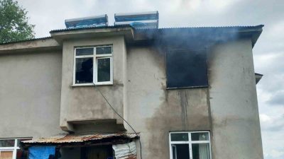 ORDU (İHA) – Ordu’nun Akkuş ilçesinde iki katlı bir evde