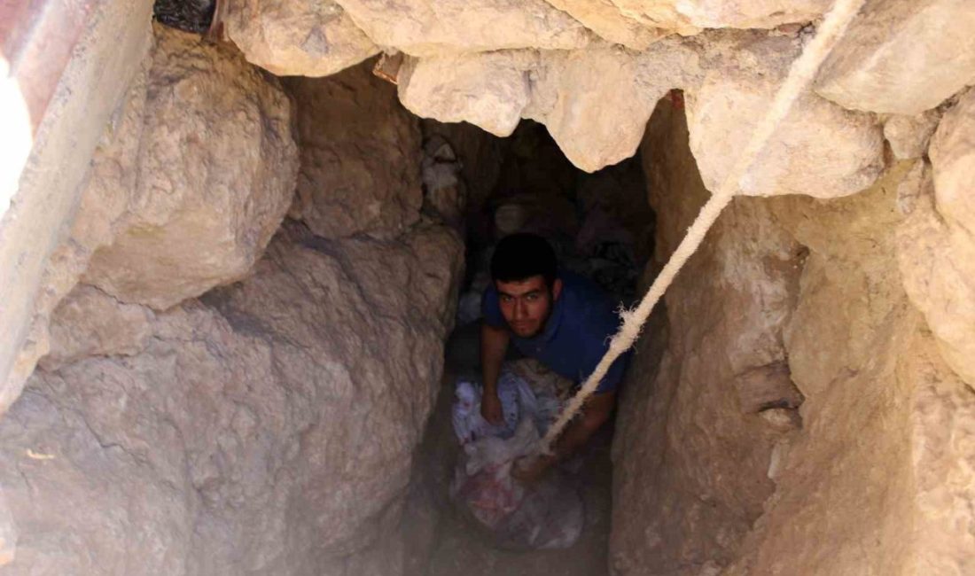 Erzincan’ın Kemah ilçesine bağlı Ayranpınar köyü sakinleri, peynirlerini soğuk hava