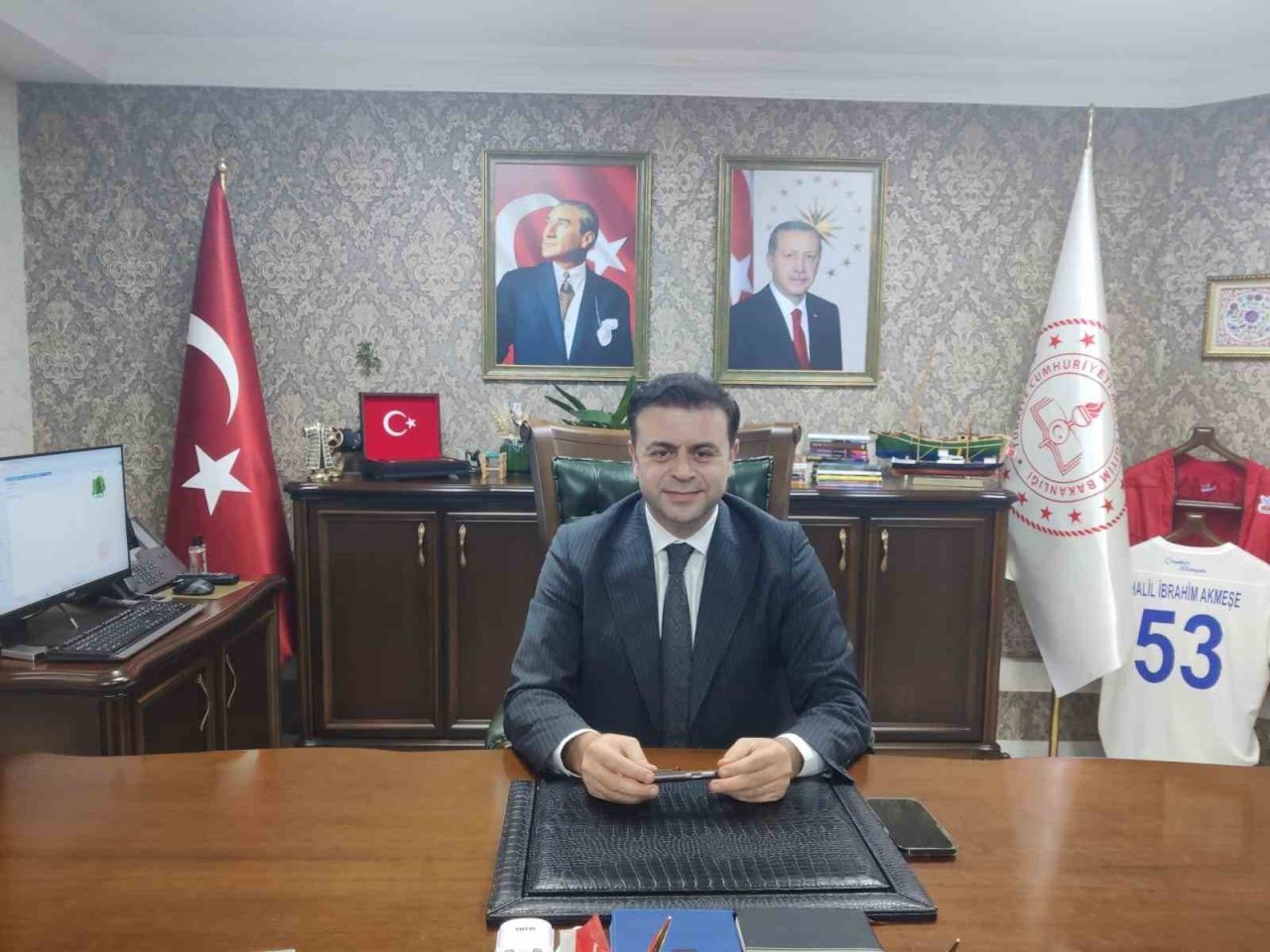 Yeni eğitim-öğretim yılı öncesinde il genelinde yürüttükleri çalışmalara değinen Rize