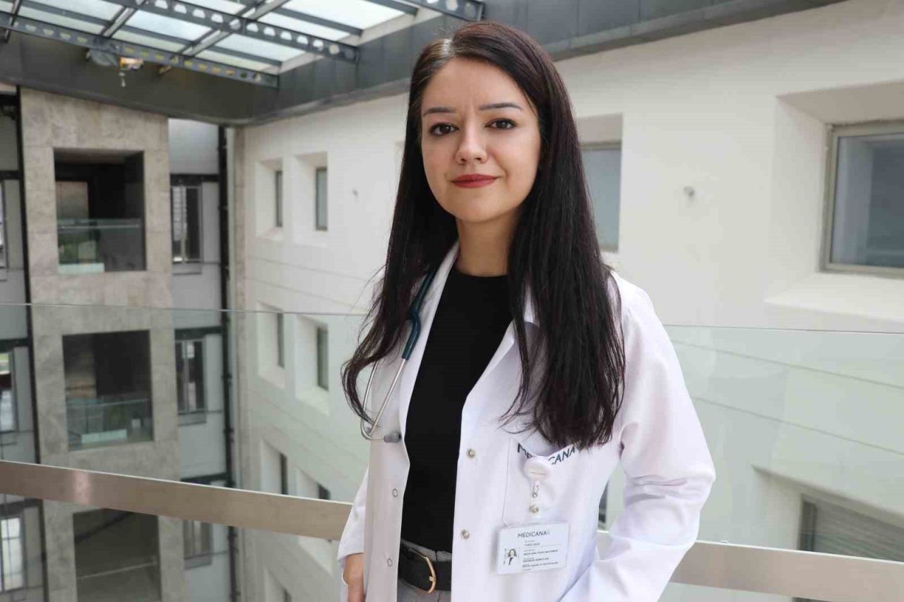 Çocuk Sağlığı ve Hastalıkları Uzmanı Dr. Tuğçe Uçar, okulların açılmasına