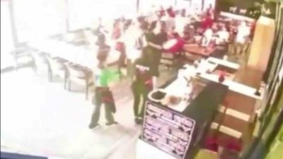 Trabzonspor-Samsunspor maçı için Trabzon’a giden Samsunspor taraftarlarının, Giresun’un Espiye ilçesinde