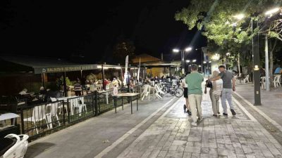 Balıkesir’in Sındırgı ilçesinde 4.9 büyüklüğündeki depremin ardından gece de 4.5