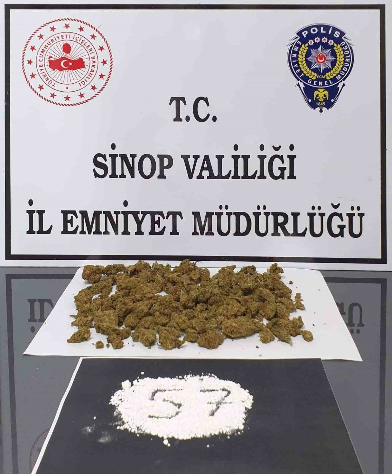 Sinop İl Emniyet Müdürlüğü Narkotik Suçlarla Mücadele Şube Müdürlüğü ekiplerince