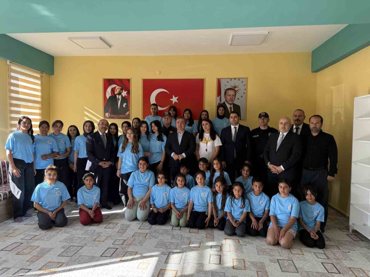 Erzincan okul sporlarında Türkiye birincisi. Konuya ilişkin Erzincan Valiliğinden yapılan