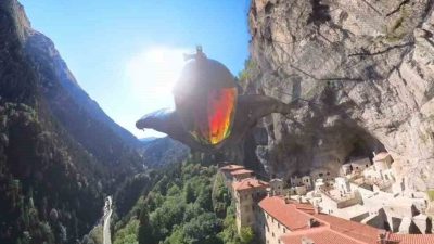 Türkiye’nin ve Doğu Karadeniz Bölgesi’nin dünyaca ünlü turizm merkezlerinden olan