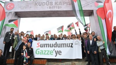 Trabzon’da binlerce kişinin katılımıyla “Trabzon’dan Kudüs’e Gönül Köprüsü” etkinliği gerçekleştirildi.