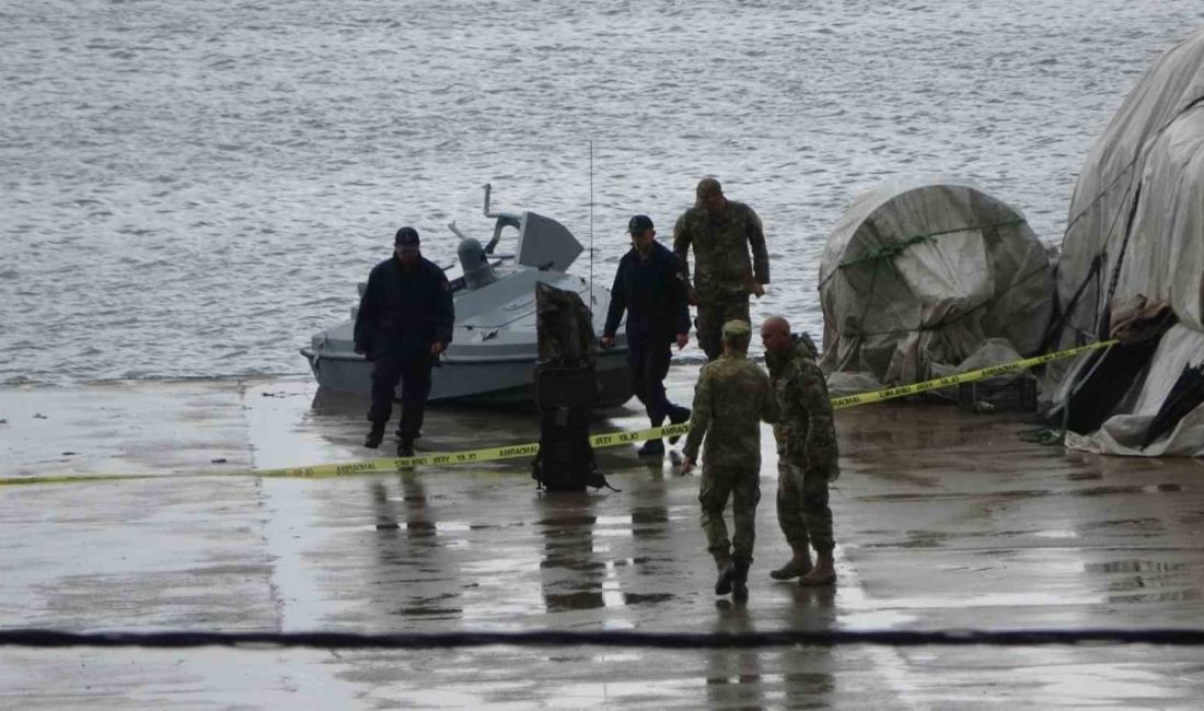 Trabzon’un Çarşıbaşı ilçesi açıklarında gece balıkçılar tarafından bulunarak kıyıya getirilen