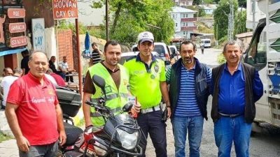 Ardahan’da polis, motosiklet kazalarını önlemek için denetim ve eğitim faaliyetleri