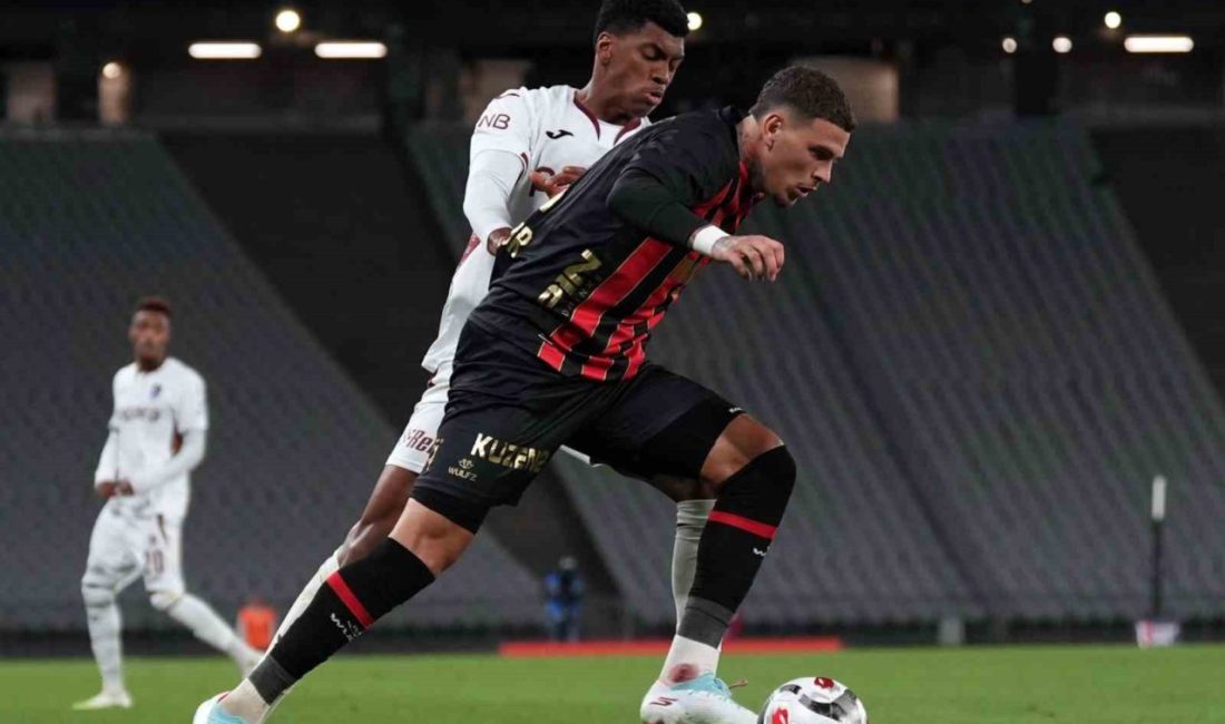 Trendyol Süper Lig’in 7. haftasında Fatih Karagümrük, konuk ettiği Trabzonspor’a