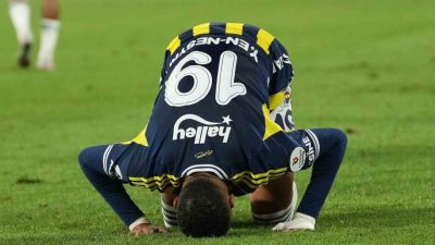 Trendyol Süper Lig’in 5. haftasında Fenerbahçe, sahasında Trabzonspor ile karşılaşıyor.
