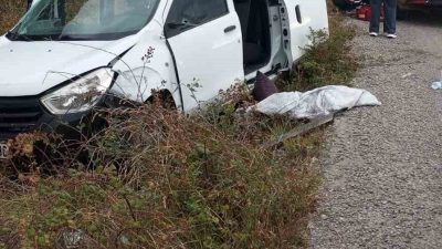 Sinop’un Türkeli-Çatalzeytin karayolunda meydana gelen trafik kazasında 3 kişi yaralandı.